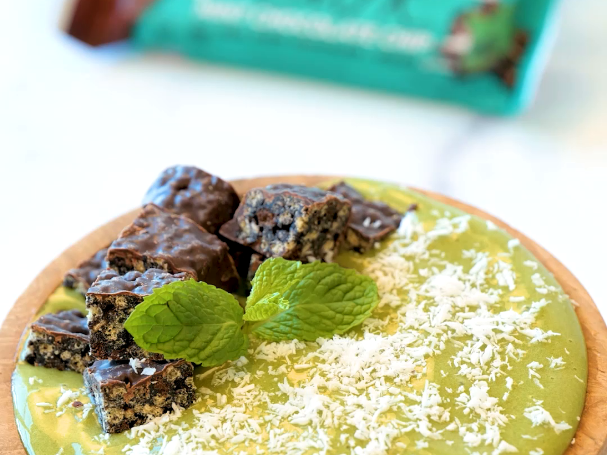 Matcha Mint Smoothie Bowl